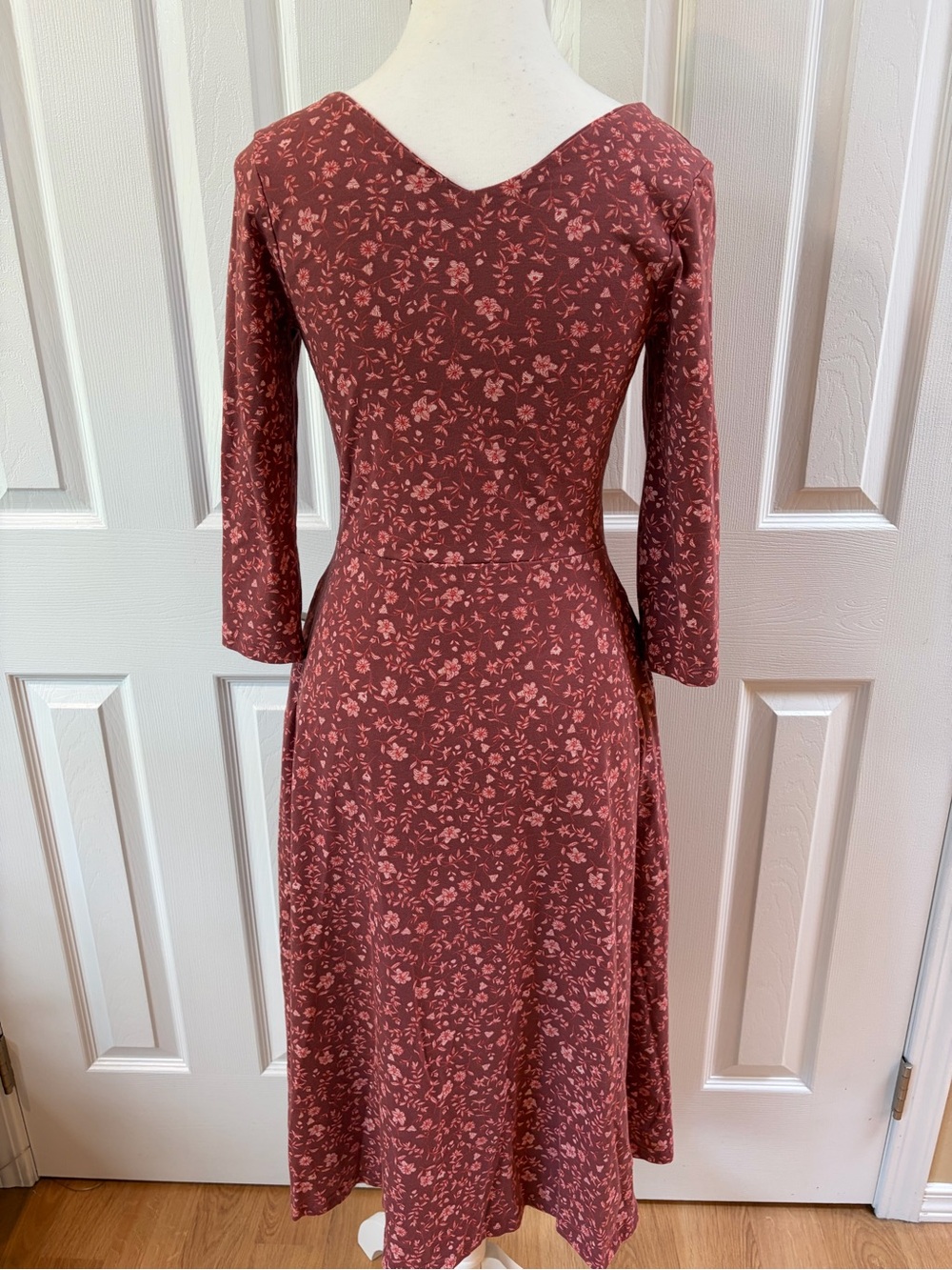 Pact Pink/Red Western Floral Fit & Flare 3/4 Sleeve V-Neck Dress Size S - Picture 5 of 12